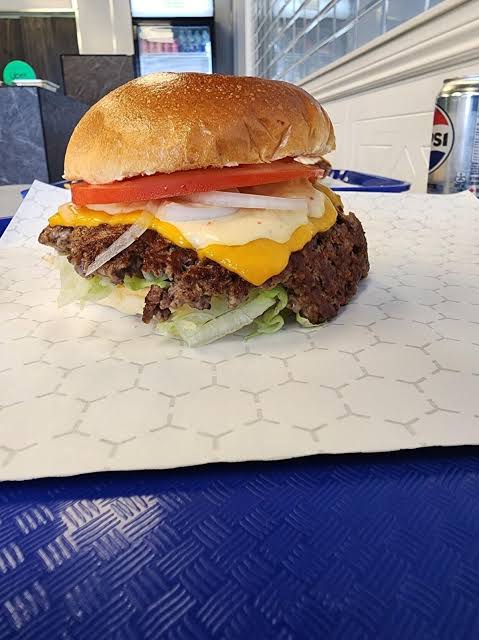 lunch near Hamilton, MT